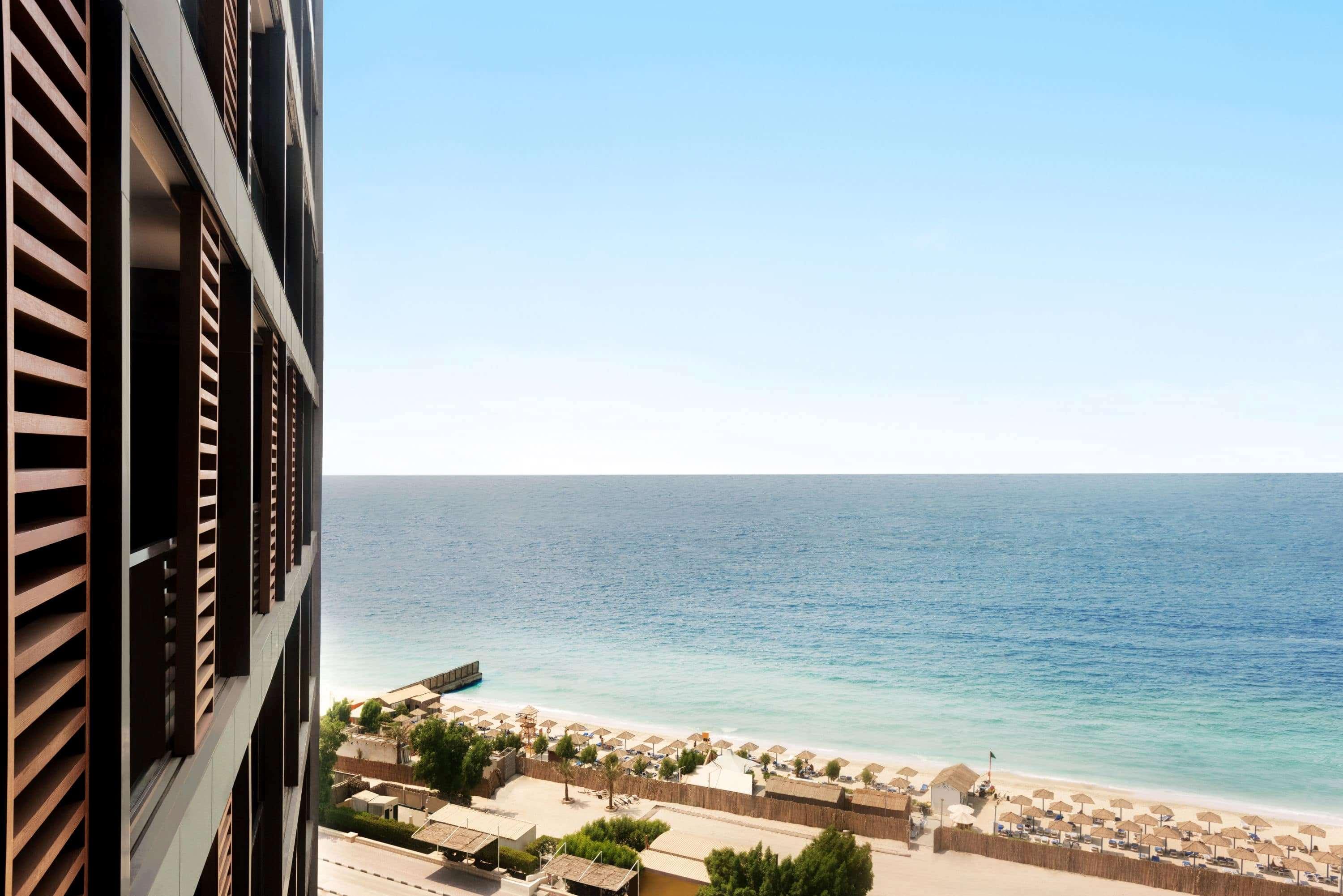 Wyndham Garden Ajman Corniche Otel Dış mekan fotoğraf